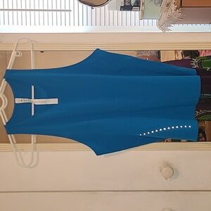 Lululemon Atletica Active Top, Size 6, Color Turquoise Blue